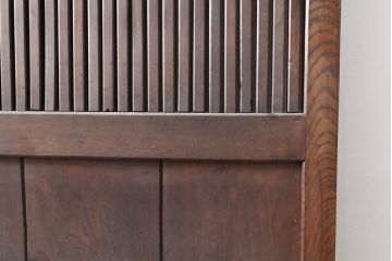 アンティーク建具　総ケヤキ材(欅)　古き時代の味わいが魅力的な格子蔵戸(玄関戸、玄関ドア、引き戸)(R-054213)