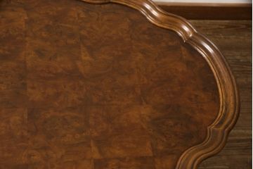 中古　DREXEL HERITAGE(ドレクセルヘリテイジ)　Cameo Classics(キャメオクラシックス)　優雅なひとときを演出するカクテルテーブル(定価約60万円)(センターテーブル、ローテーブル)(R-054229)
