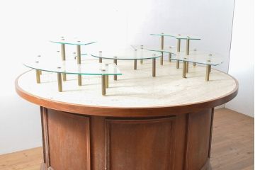 中古　高級品　特大!上質で凝った造りが魅力的なマクタンストーン天板丸型展示台(陳列棚、飾り棚、ラウンドテーブル、店舗什器)(R-054230)