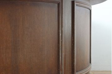 中古　高級品　特大!上質で凝った造りが魅力的なマクタンストーン天板丸型展示台(陳列棚、飾り棚、ラウンドテーブル、店舗什器)(R-054230)