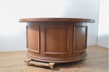 中古　高級品　特大!上質で凝った造りが魅力的なマクタンストーン天板丸型展示台(陳列棚、飾り棚、ラウンドテーブル、店舗什器)(R-054230)
