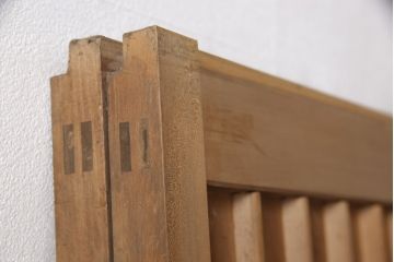 アンティーク建具　高級品　昭和初期　背板も一枚板!　古き良き上質な和を楽しむマス目格子板戸2枚セット(きつね格子、狐格子、格子戸、板戸、引き戸、建具)(R-054242)