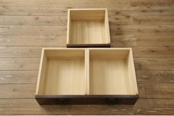 中古　超美品　栗材　上質な和の空間を演出する水屋箪笥(食器棚、茶箪笥、戸棚、収納棚)(R-054246)