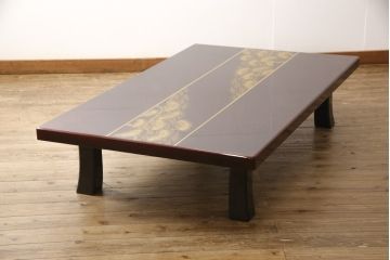 中古　美品　輪島塗り　繊細に描かれた松の絵柄が見事な座卓(ローテーブル、センターテーブル)(R-054266)