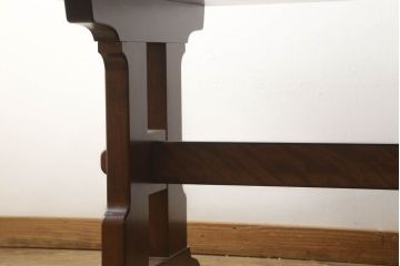 中古　美品　松本民芸家具　気品と落ち着きのある佇まいが魅力のC型食卓(4人掛けダイニングテーブル、6人掛け)(定価約46万円)(R-054268)
