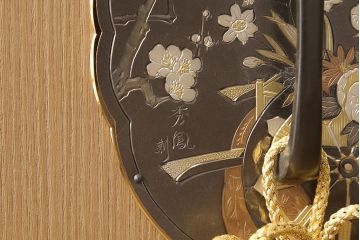 未使用　展示品　中古　伝統工芸士　山本隆作　かくし付き　上品な佇まいが魅力!たっぷり収納できる総桐箪笥(胴厚、総桐たんす、着物箪笥、チェスト、引き出し)(定価約100万円)(R-054279)