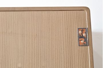 中古　春日部桐箪笥　梅をモチーフにした金具が華やぎをもたらしてくれる総桐箪笥(桐たんす、和タンス、着物箪笥、衣装箪笥、引き出し、チェスト、並厚)(R-054294)