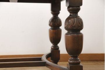 イギリスアンティーク　オーク材　英国よりやってきた!バルボスレッグがお洒落なドローリーフテーブル(ダイニングテーブル、エクステンションテーブル、拡張式)(R-054296)