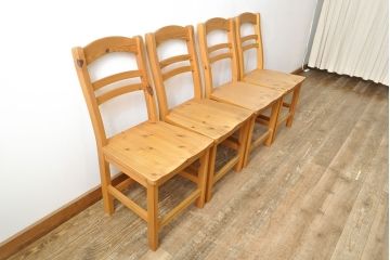 中古　美品　シャルドネ(CHARDONNAY)　ブルーム(Bloom)　パイン材の温かみある風合いが魅力的なダイニングチェア4脚セット(板座チェア、椅子)(R-054298)
