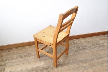 中古　美品　シャルドネ(CHARDONNAY)　ブルーム(Bloom)　パイン材の温かみある風合いが魅力的なダイニングチェア4脚セット(板座チェア、椅子)(R-054298)