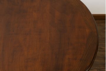 中古　美品　サァラ麻布　すっきりとした佇まいで取り入れやすいダイニングテーブル(エクステンションテーブル、4人掛け、6人掛け)(定価約100万円)(R-054310)