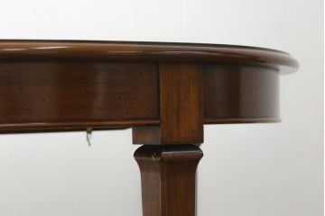 中古　美品　サァラ麻布　すっきりとした佇まいで取り入れやすいダイニングテーブル(エクステンションテーブル、4人掛け、6人掛け)(定価約100万円)(R-054310)
