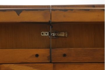 中古　美品　サァラ麻布　すっきりとした佇まいで取り入れやすいダイニングテーブル(エクステンションテーブル、4人掛け、6人掛け)(定価約100万円)(R-054310)