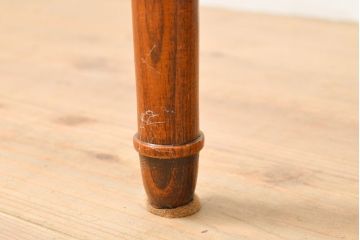 中古　美品　サァラ麻布　笠木の彫りやラタン編みの座面など凝ったデザインが魅力的なダイニングチェア4脚セット(椅子)(4脚定価 約80万円)(R-054311)
