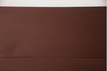 中古　IDC大塚家具取り扱い　イタリア製　i4MARIANI(クアトロマリアーニ)　シンプルながら存在感のある大型サイズの革張り製テーブル(会議用テーブル、6人掛けダイニングテーブル、8人掛け)(定価約240万円)(R-054318)