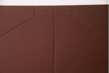 中古　IDC大塚家具取り扱い　イタリア製　i4MARIANI(クアトロマリアーニ)　シンプルながら存在感のある大型サイズの革張り製テーブル(会議用テーブル、6人掛けダイニングテーブル、8人掛け)(定価約240万円)(R-054318)