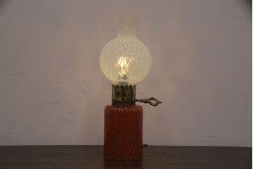 ヴィンテージ照明　ヨーロッパ　オパールセント　まるでキャンドルのような珍しいデザインが魅力のガラス製豆ランプ(デスクスタンド、スタンドライト、卓上照明、ビンテージ)(R-054322)