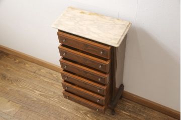 ヨーロッパビンテージ　スペイン　クラシカルな佇まいが魅力的な小振りで薄型のチェスト(小引き出し、縦型チェスト、ヴィンテージ)(R-054324)