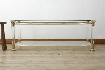 中古　イタリア製　サァラ麻布取扱い　ORSENIGO(オルセニゴ)　天板・棚板ガラス製　洗練されたスタイリッシュなデザインが魅力的なセンターテーブル(ローテーブル、リビングテーブル、ガラステーブル)(定価約36万円)(R-054325)