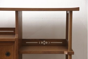 中古　屋久杉　優しい杢目で品のある空間を演出する飾り棚(茶棚、違い棚、収納棚)(R-054326)