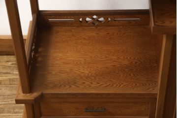 中古　屋久杉　優しい杢目で品のある空間を演出する飾り棚(茶棚、違い棚、収納棚)(R-054326)
