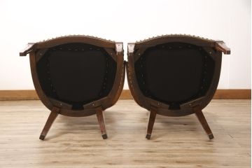 中古　DREXEL HERITAGE(ドレクセルヘリテイジ)　Cameo Classics(キャメオクラシックス)　格調高い雰囲気が魅力のマホガニー製アームチェア2脚セット(椅子、ダイニングチェア)(2脚定価 約70万円)(R-054338)