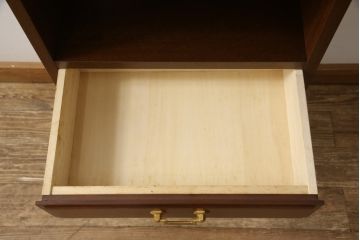 中古　美品　maruni(マルニ木工)　品のある佇まいが魅力的なサイドキャビネット(サイドテーブル、収納棚、電話台)(R-054340)