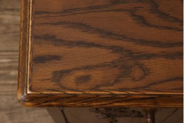 中古　美品　三越　Brugge(ブルージュ)　バラのレリーフが美しいテレビ台(戸棚、収納棚、ローボード、テレビボード)(R-054341)