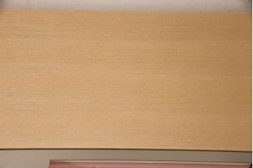 ビンテージ　レトロ　ファブリック張り扉がお洒落!! カラフルなサイドボード(サイドキャビネット、戸棚、収納棚、リビングボード、ポップ、ボーダー、布、ヴィンテージ)(R-054354)