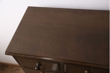 中古　美品　横浜クラシック家具　ノックオンウッド(knockonwood)　コロニアルシリーズ(Hand Made)　オーク材　クラシカルな佇まいのハイチェスト(定価約33万円)(引き出し、洋服タンス)(R-054355)