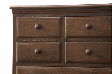 中古　美品　横浜クラシック家具　ノックオンウッド(knockonwood)　コロニアルシリーズ(Hand Made)　オーク材　クラシカルな佇まいのハイチェスト(定価約33万円)(引き出し、洋服タンス)(R-054355)