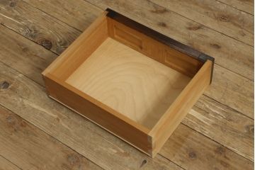中古　美品　松本民芸家具　上品かつクラシカルな印象を高めるA型時計台(定価約72万円)(ホールクロック、戸棚)(R-054379)