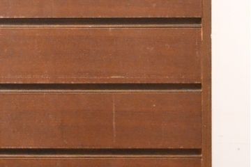 昭和レトロ　シンプルなデザインで取り入れやすいチェスト(引き出し、タンス)(R-054399)
