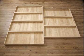 中古　美品　伝統民芸家具　岩谷堂箪笥　天板・脚付きリメイク　力強い木目が目を引く衣装盆付きサイドボード(引き出し、着物箪笥、衣装タンス、収納箪笥)(R-054415)
