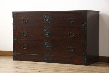 中古　美品　伝統民芸家具　岩谷堂箪笥　天板リメイク　力強い木目で和の趣あふれるサイドボード(ローチェスト、引き出し、リビングボード、衣装箪笥)(R-054416)