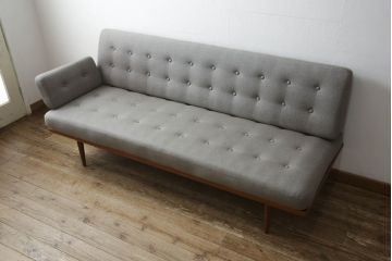 希少　美品　デンマークビンテージ　チーク材　France&Son(フランス&サン)　人気の北欧インテリアづくりにおすすめな3人掛けソファ(トリプルソファ、アームソファ、三人掛け、ヴィンテージ)(R-054419)
