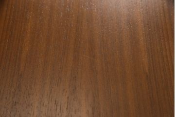 中古　美品　arflex(アルフレックス)　ステーションチェントロ(STATION CENTRO)　シンプルで洗練された佇まいのダイニングテーブル(定価約45万円)(ラウンドテーブル、丸テーブル)(R-054420)