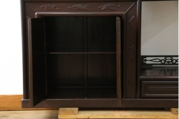 和製アンティーク　上手物!　漆塗り　指物　紫檀(シタン)材　細やかな透かし彫りが目を引く飾り棚　(R-054424)