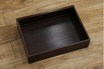 和製アンティーク　上手物!　漆塗り　指物　紫檀(シタン)材　細やかな透かし彫りが目を引く飾り棚　(R-054424)