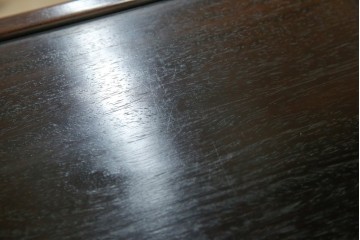 和製アンティーク　上手物!　漆塗り　指物　紫檀(シタン)材　細やかな透かし彫りが目を引く飾り棚　(R-054424)