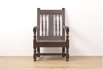 中古　松本民芸家具　上品な佇まいが魅力のD型布張り椅子(定価約27万円)(アームチェア、1人掛けソファ)(R-054434)