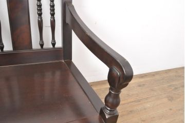 中古　松本民芸家具　上品な佇まいが魅力のD型布張り椅子(定価約27万円)(アームチェア、1人掛けソファ)(R-054434)