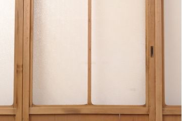 アンティーク建具　レトロなダイヤガラス入り　古い木製のガラス戸4枚セット(引き戸、仕切り戸)(R-054435)