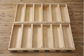 中古　希少!　特注　超美品　岩谷堂箪笥　貴重品管理におすすめのからくり金庫箪笥(定価約250万円)(薬箪笥、小間物箪笥、引き出し、小物収納)(R-054438)