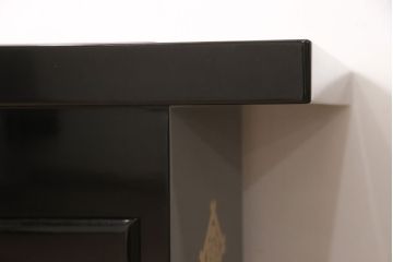 中古　美品　輪島塗り　井桁に木瓜の紋が目を引く長火鉢(囲炉裏、関西火鉢)(R-054441)