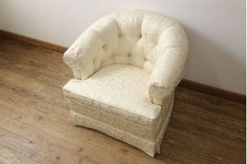 中古　超美品　DREXEL HERITAGE(ドレクセルヘリテイジ)　アップホルスタリ—　気品ある佇まいが美しい1人掛けソファ(定価約62万円)(一人掛けソファ、アームチェア)(R-054444)