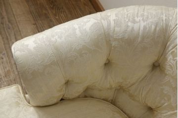 中古　超美品　DREXEL HERITAGE(ドレクセルヘリテイジ)　アップホルスタリ—　気品ある佇まいが美しい1人掛けソファ(定価約62万円)(一人掛けソファ、アームチェア)(R-054444)