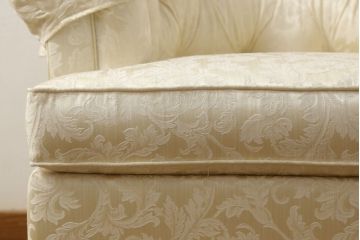 中古　超美品　DREXEL HERITAGE(ドレクセルヘリテイジ)　アップホルスタリ—　気品ある佇まいが美しい1人掛けソファ(定価約62万円)(一人掛けソファ、アームチェア)(R-054444)