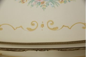 中古　美品　SILIK(シリック)　気品溢れる佇まいが目を引くワゴンテーブル(トロリー、キッチンワゴン)(R-054460)