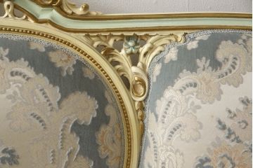 イタリア高級家具　Mario Colciago&Figli(マリオ・コルチャゴ)　ロココ調のデザインがエレガントな3人掛けソファ(定価約110万円)(三人掛けソファ、3P)(R-054462)